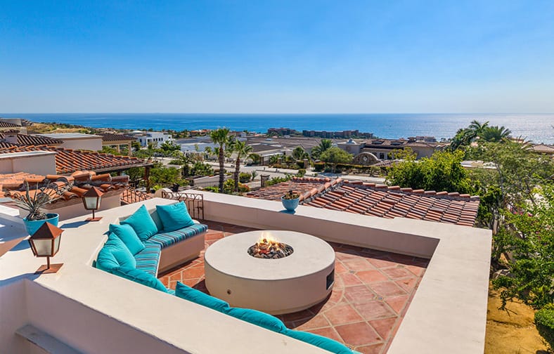 Rooftop with Firepit